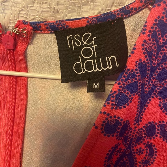 Deep V medium Romper from Tiger Mist - Picture 3 of 7